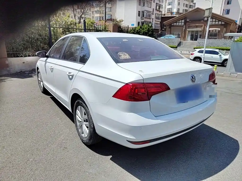 Volkswagen Bora 2018 1.5L Automatic Fashion фото 5