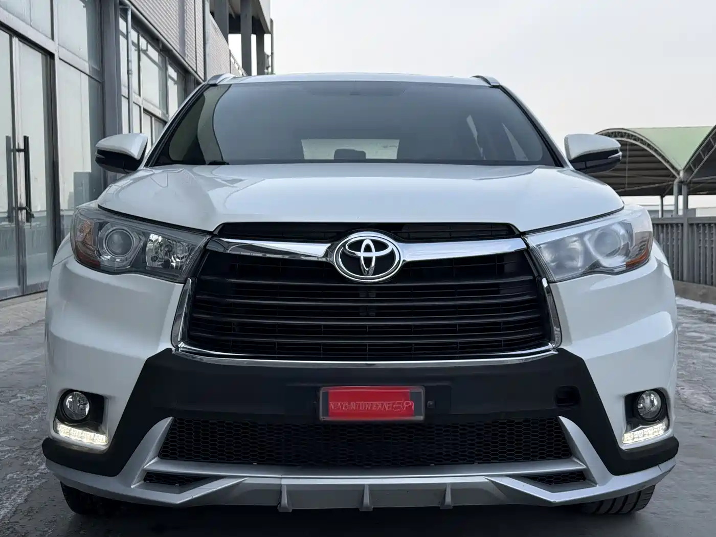 TOYOTA HIGHLANDER