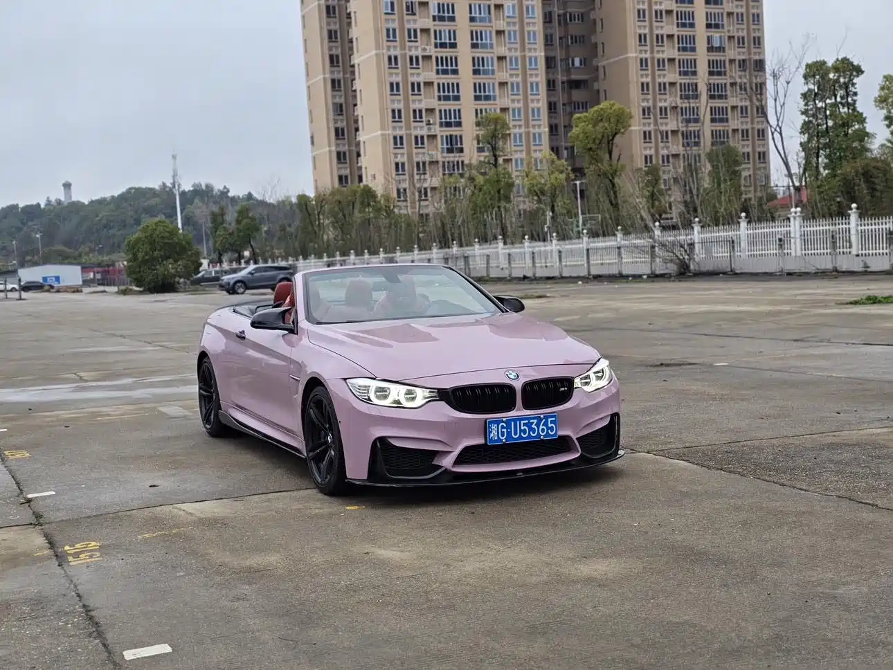 Photo 3 - BMW M4