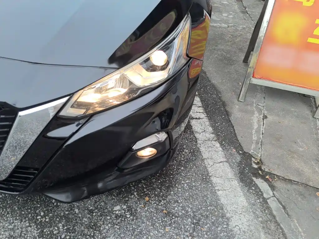 Photo 24 - Nissan Teana
