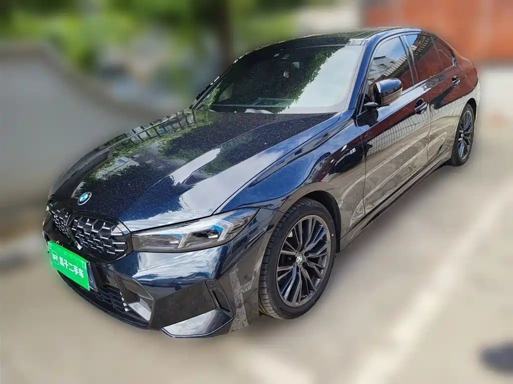 BMW 3 Series 2023 330i M Sport Shadow Edition
