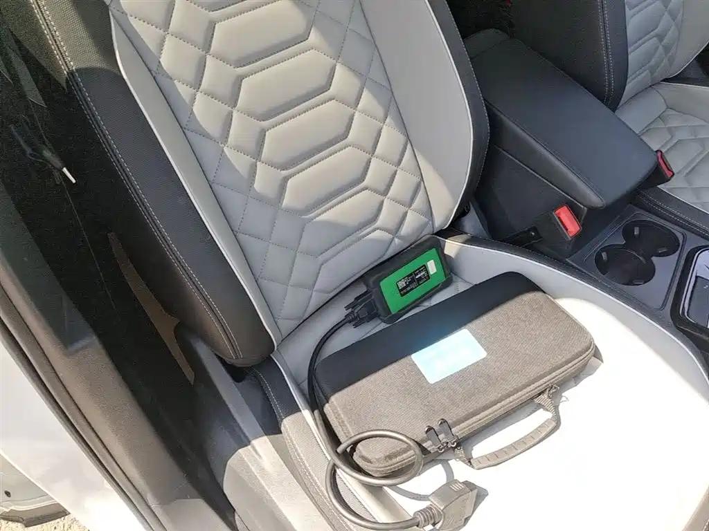 Volkswagen Tayron 2023 300TSI 2WD Luxury Plus Advanced Edition фото 25
