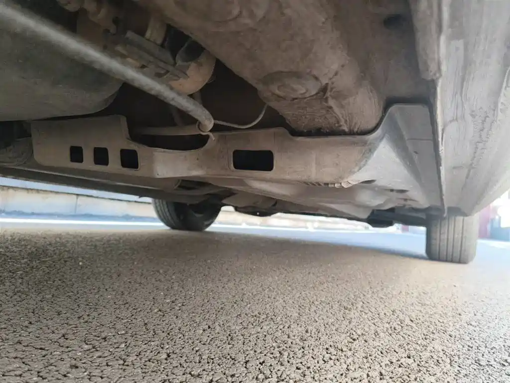 Volkswagen Polo 2016 1.4L Automatic Trend фото 18