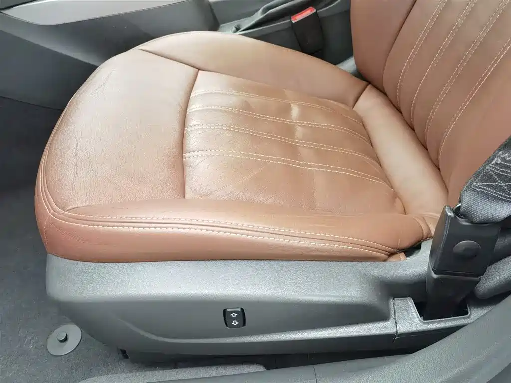 Chevrolet Malibu 2017 1.5T Automatic Comfort Edition фото 20