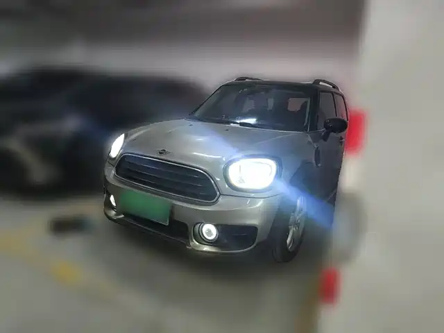 MINI COUNTRYMAN 2020