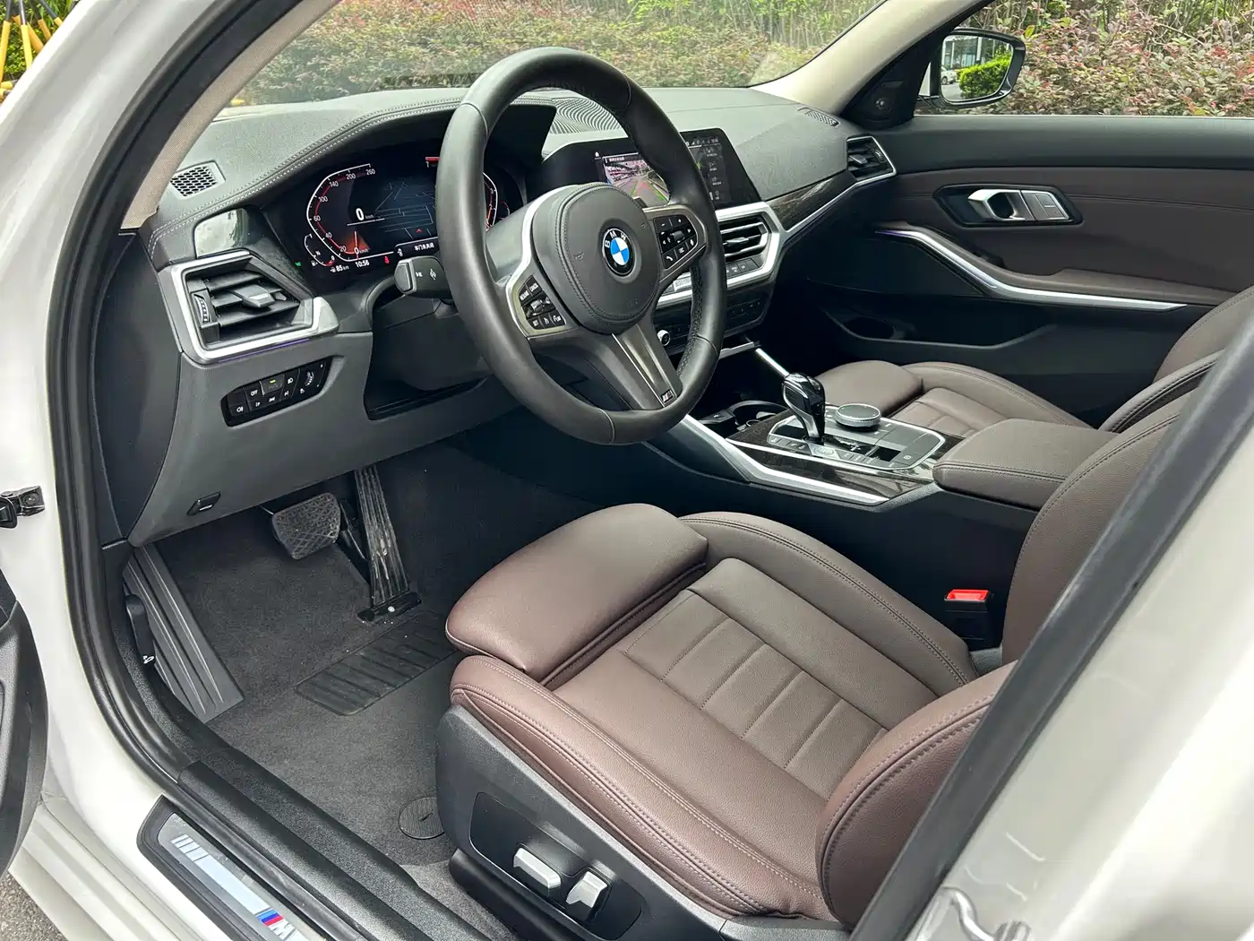 BMW 3 Series 2021 325Li M Sport Package фото 10