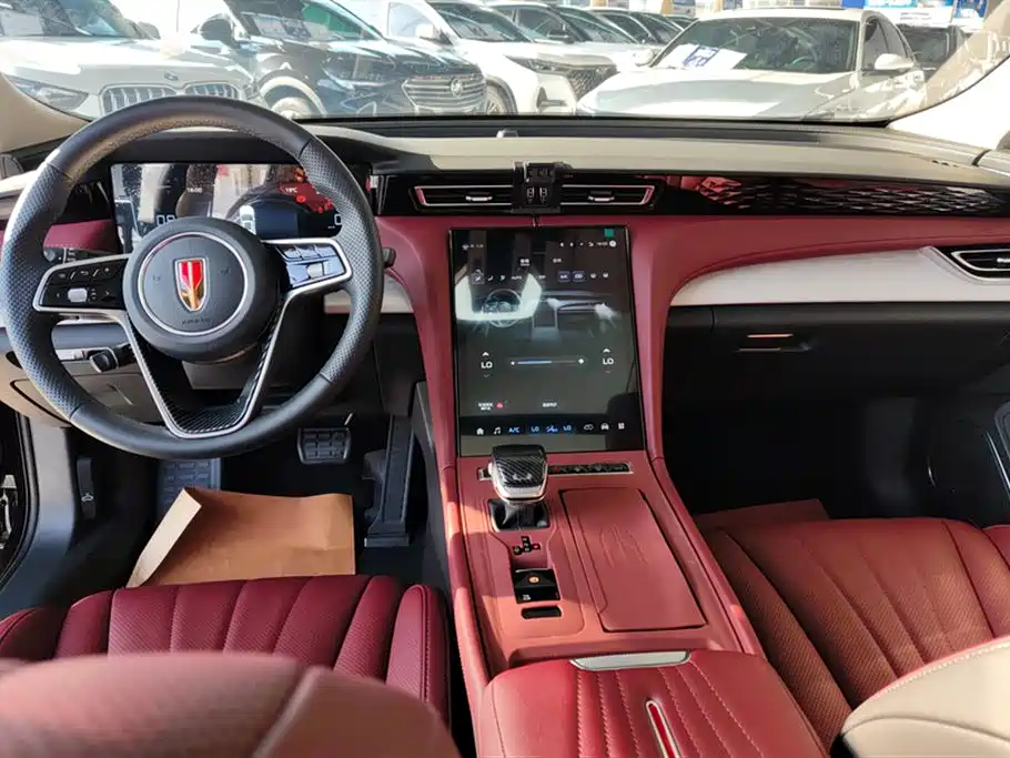 Hongqi H5 2025 1.5T DCT Flag Rhythm 500,000 Units Memorial Edition фото 12
