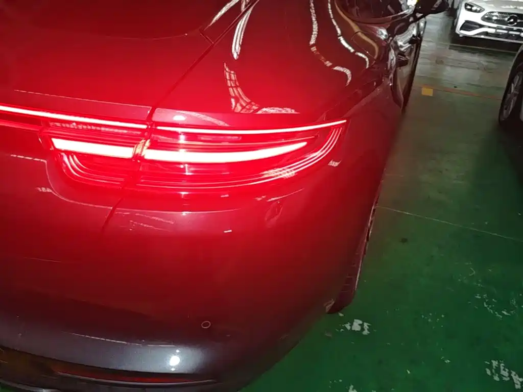Porsche Panamera 2017 Panamera 3.0T фото 8