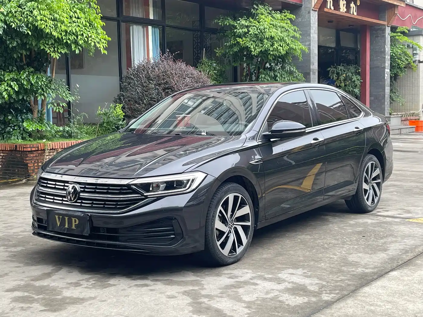 Volkswagen Sagitar 2023 300TSI DSG Surpassing Edition