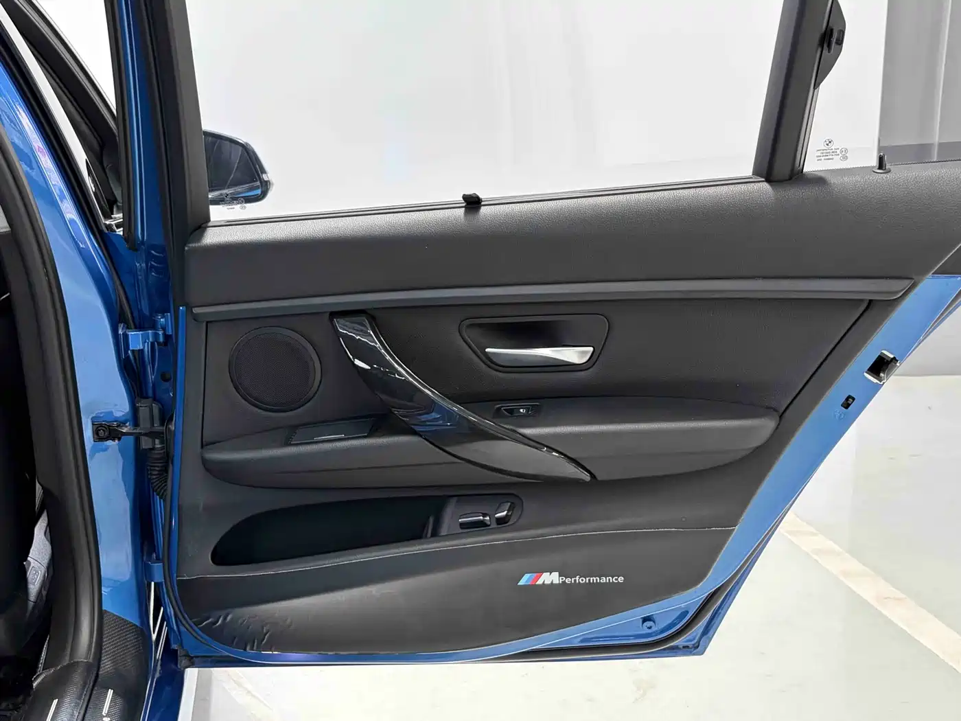 BMW 3 Series 2018 320Li Leading M Sport Package фото 28