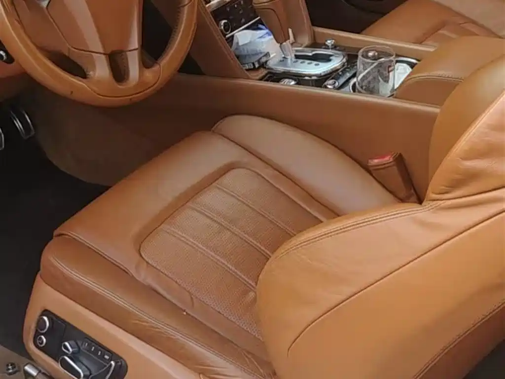 Bentley Continental 2014 2012 4.0T GT V8