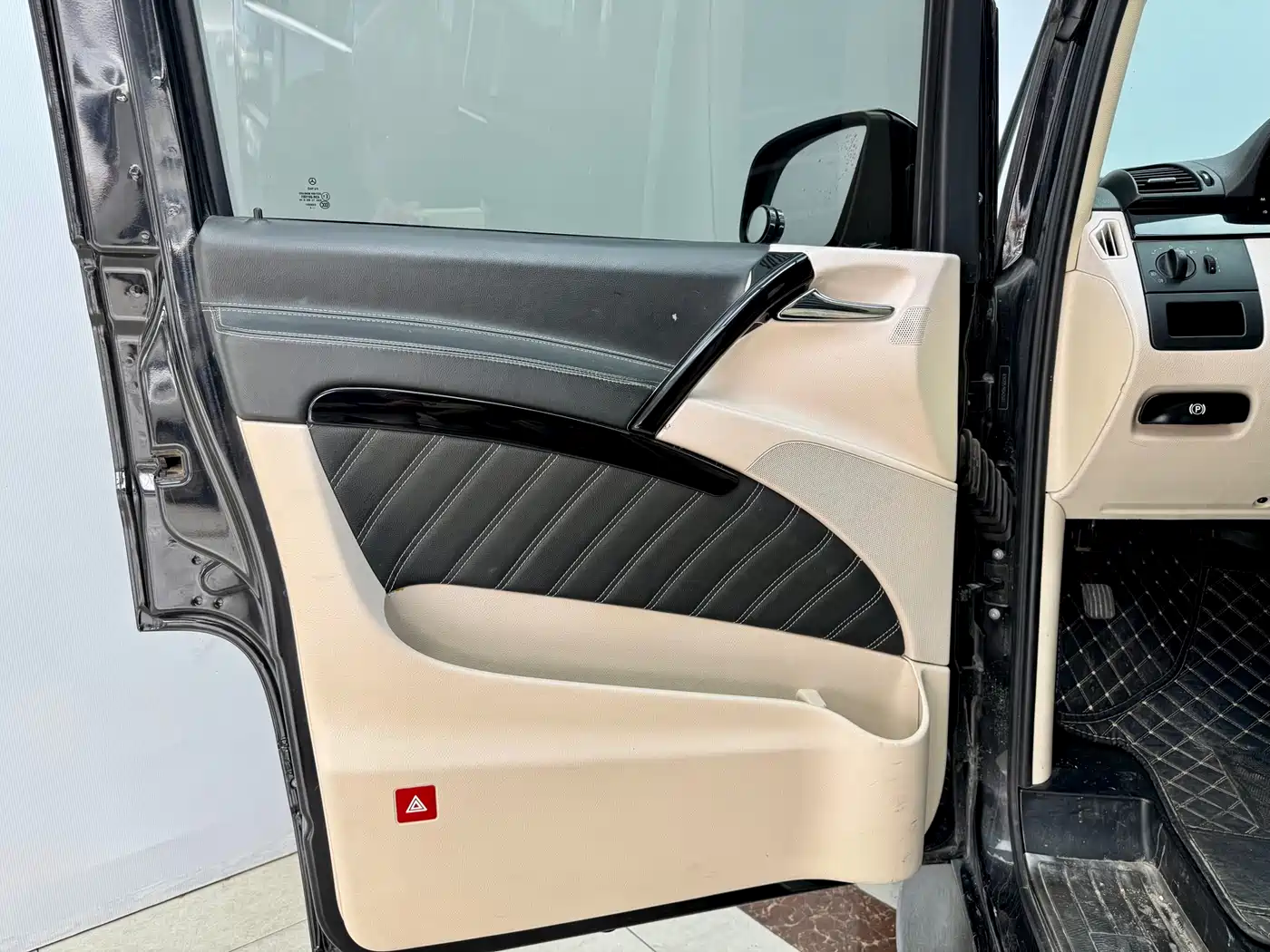 Mercedes-Benz Vito 2015 3.0L Elite фото 7