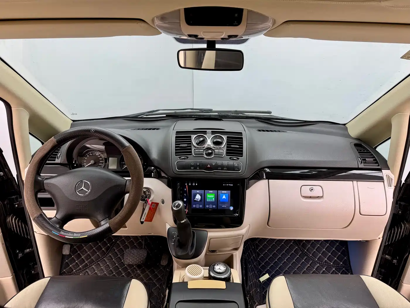 Mercedes-Benz Vito 2015 3.0L Elite фото 15
