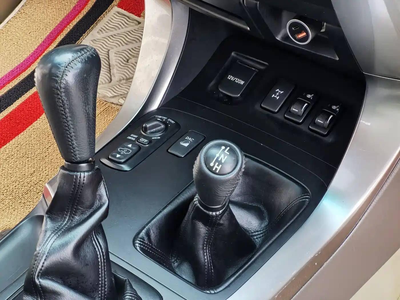 Toyota Prado 2006 4.0L Automatic VX NAVI Edition фото 18