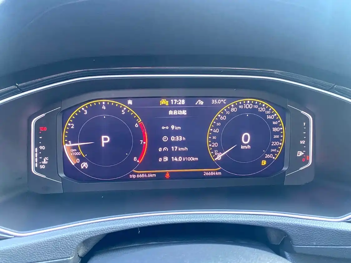 Volkswagen T-ROC 2022 280TSI DSG 2WD Comfort PLUS фото 10