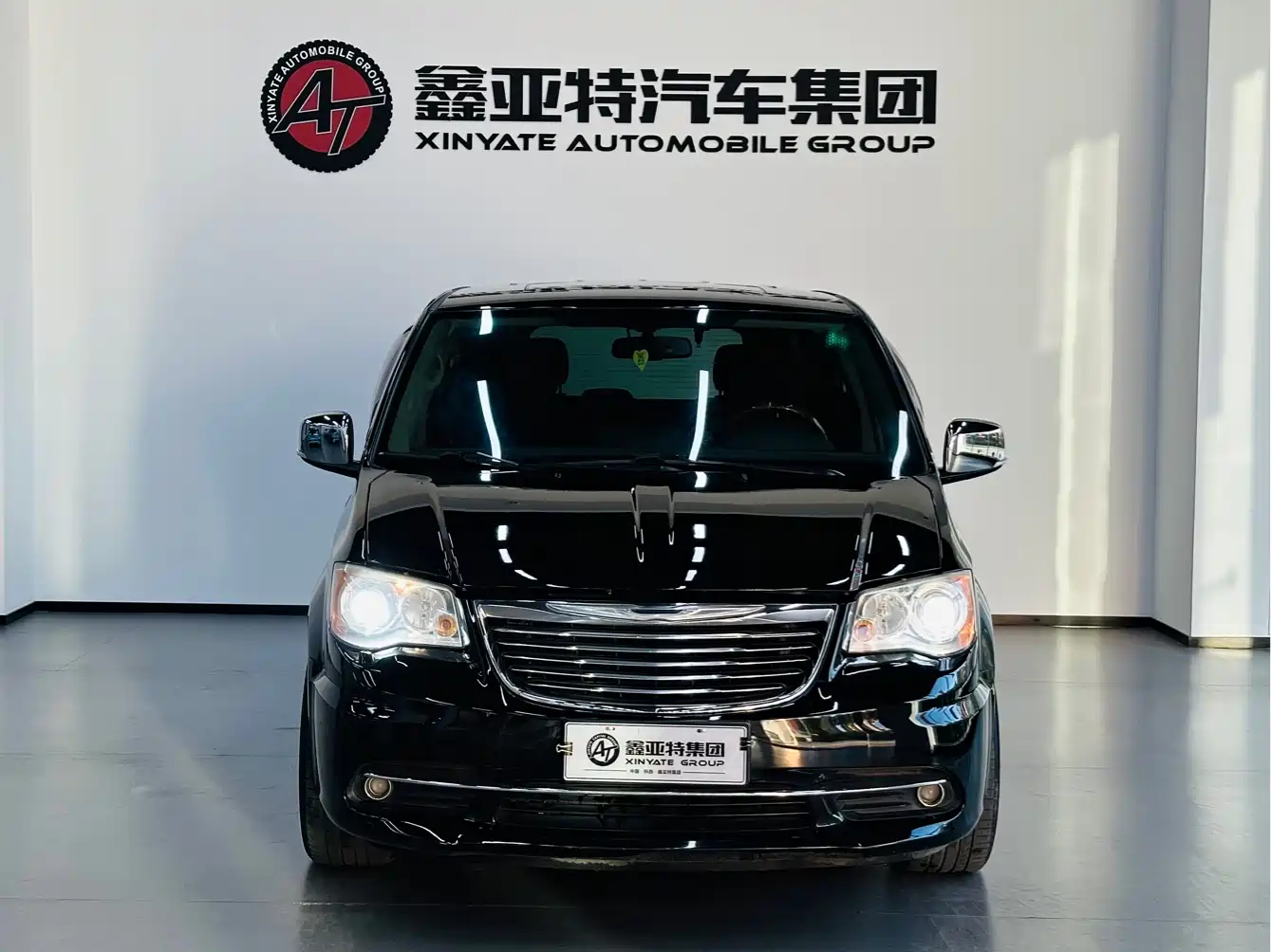 Chrysler Grand Voyager (Import) 2014 2013 3.6L Luxury Edition