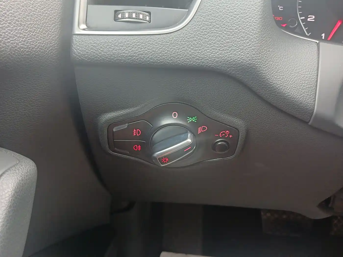 Audi Q5 2018 2017 40 TFSI Progressive