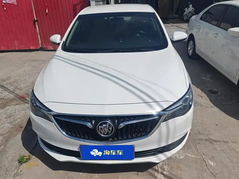 Buick Excelle 2021 Exemplar 1.5L Auto Progressive фото 2