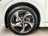 Photo 10 - Audi Q4 e-tron