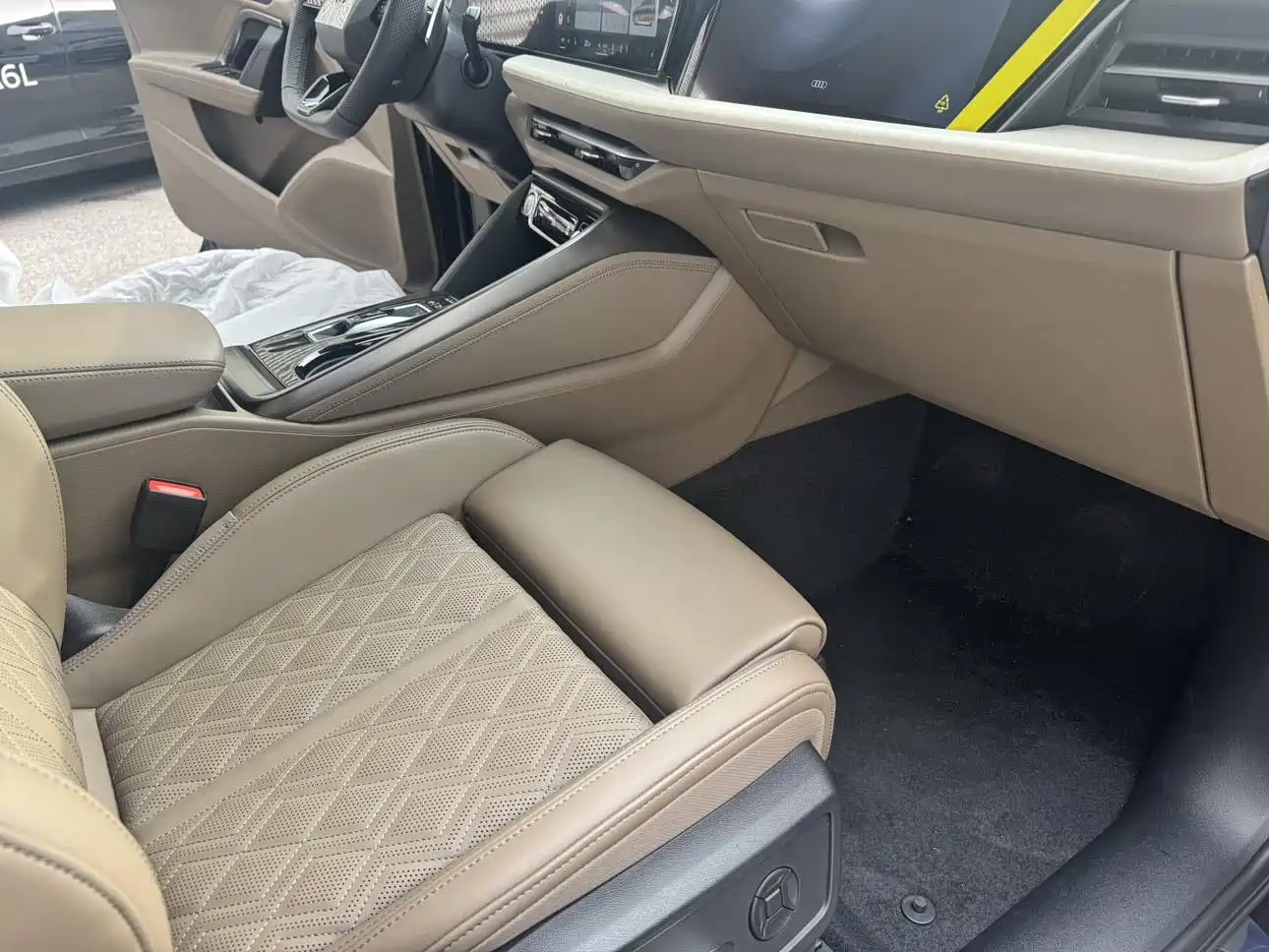 Audi Q5L 2026 Luxury Sport 150kW фото 21