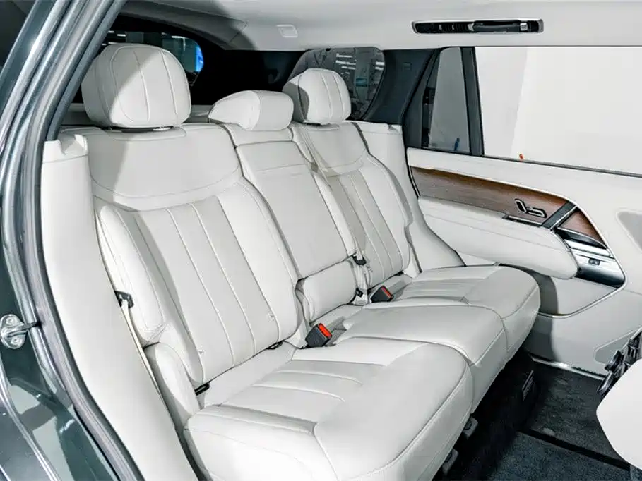 Фото 24 - Land Rover Range Rover
