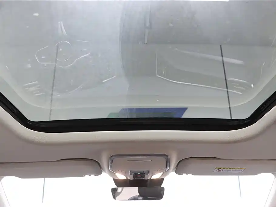 Hongqi HS7 PHEV 2024 2.0T PHEV 4WD Flagship Edition 6-seater фото 22