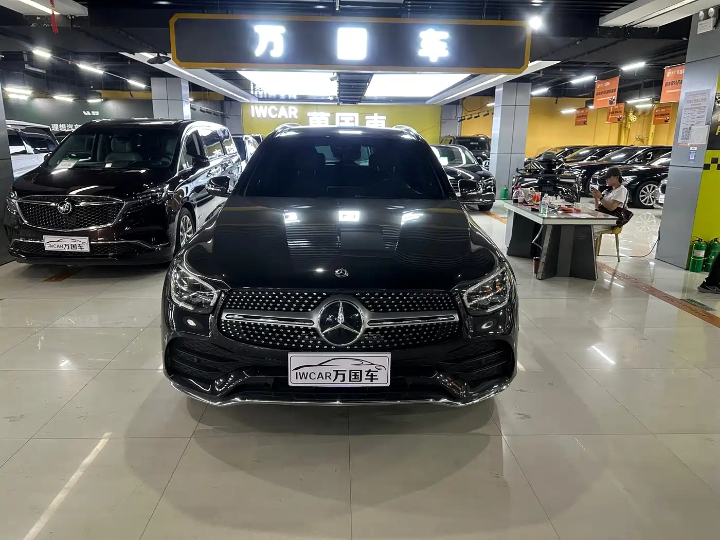 Mercedes-Benz GLC 2020 GLC 300 L 4MATIC Dynamic фото 2
