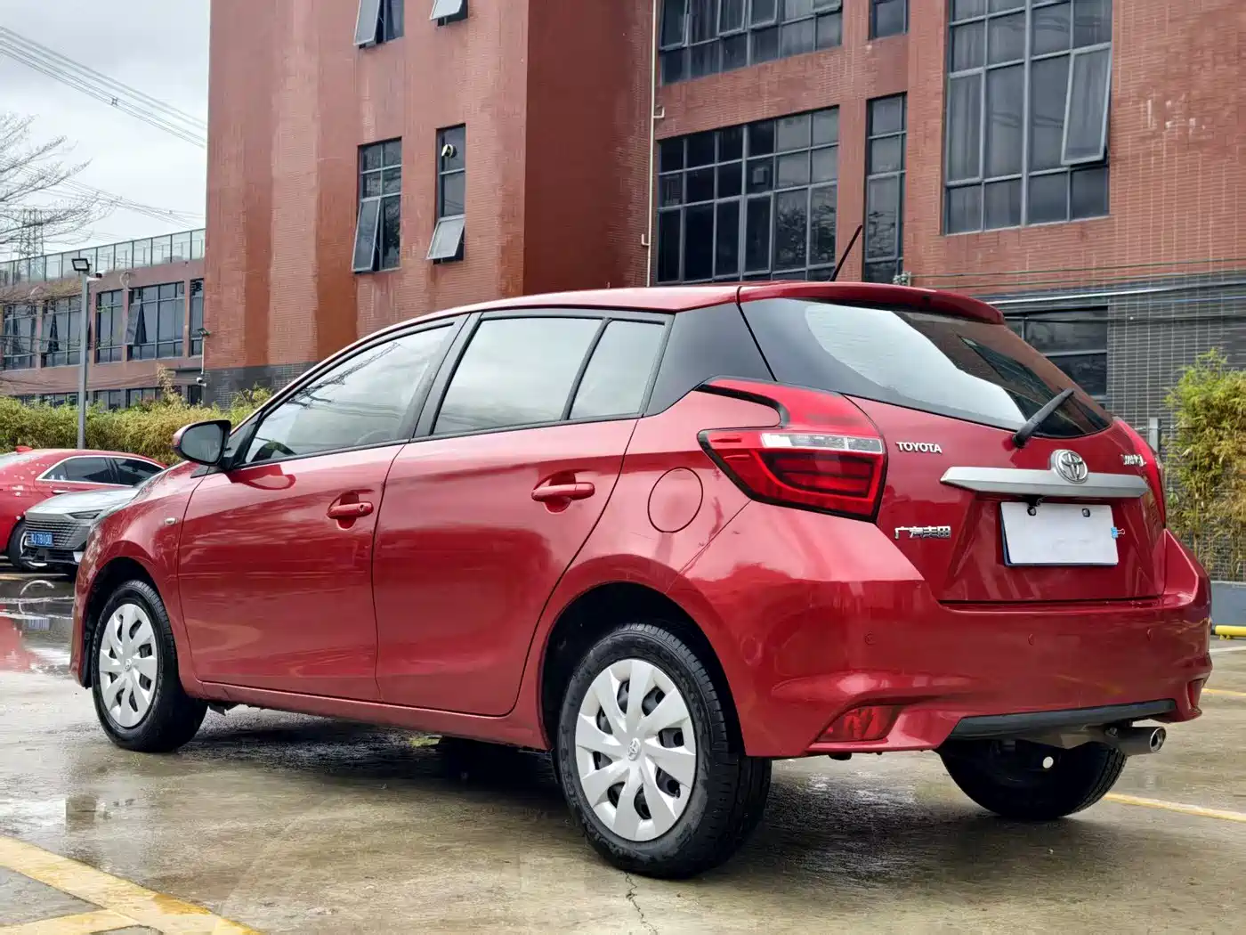 Toyota YARiS L Zhi Xuan 2016 Facelift 1.5E CVT Charming Edition фото 5
