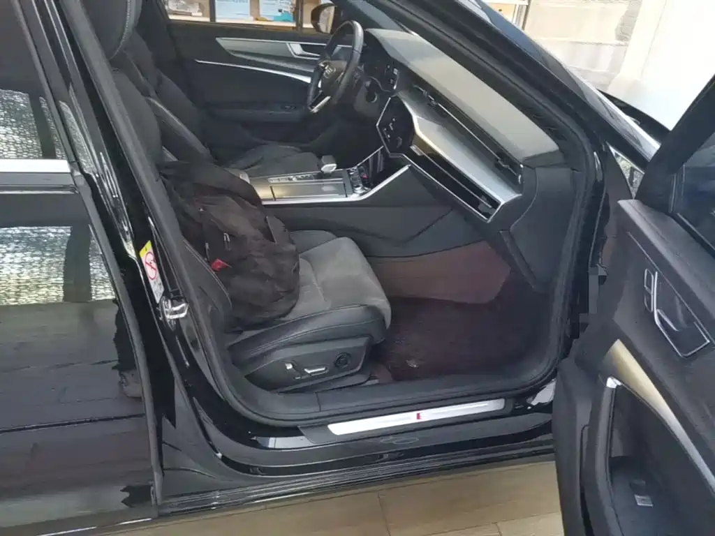 Audi A6L 2024 45 TFSI Premium Dynamic фото 11