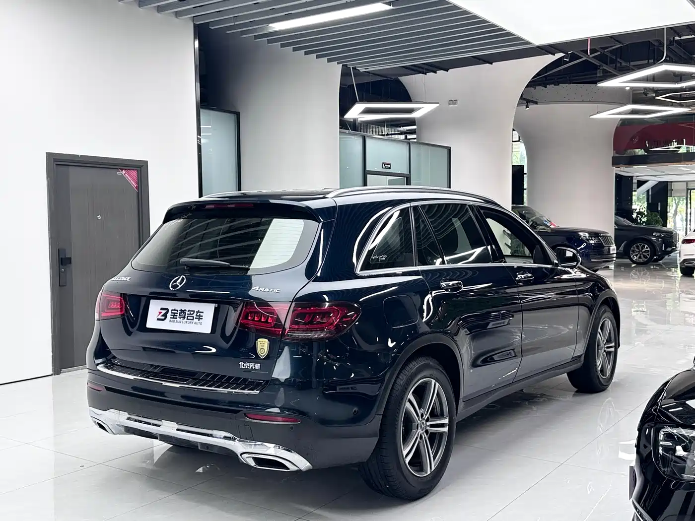 Mercedes-Benz GLC 2021 GLC 260 L 4MATIC Sporty фото 18