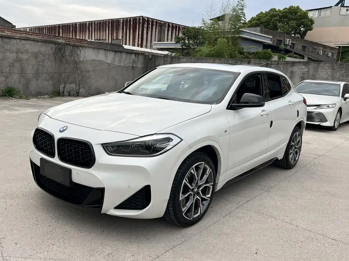 BMW X2 2022 sDrive25i M Off-Road Package