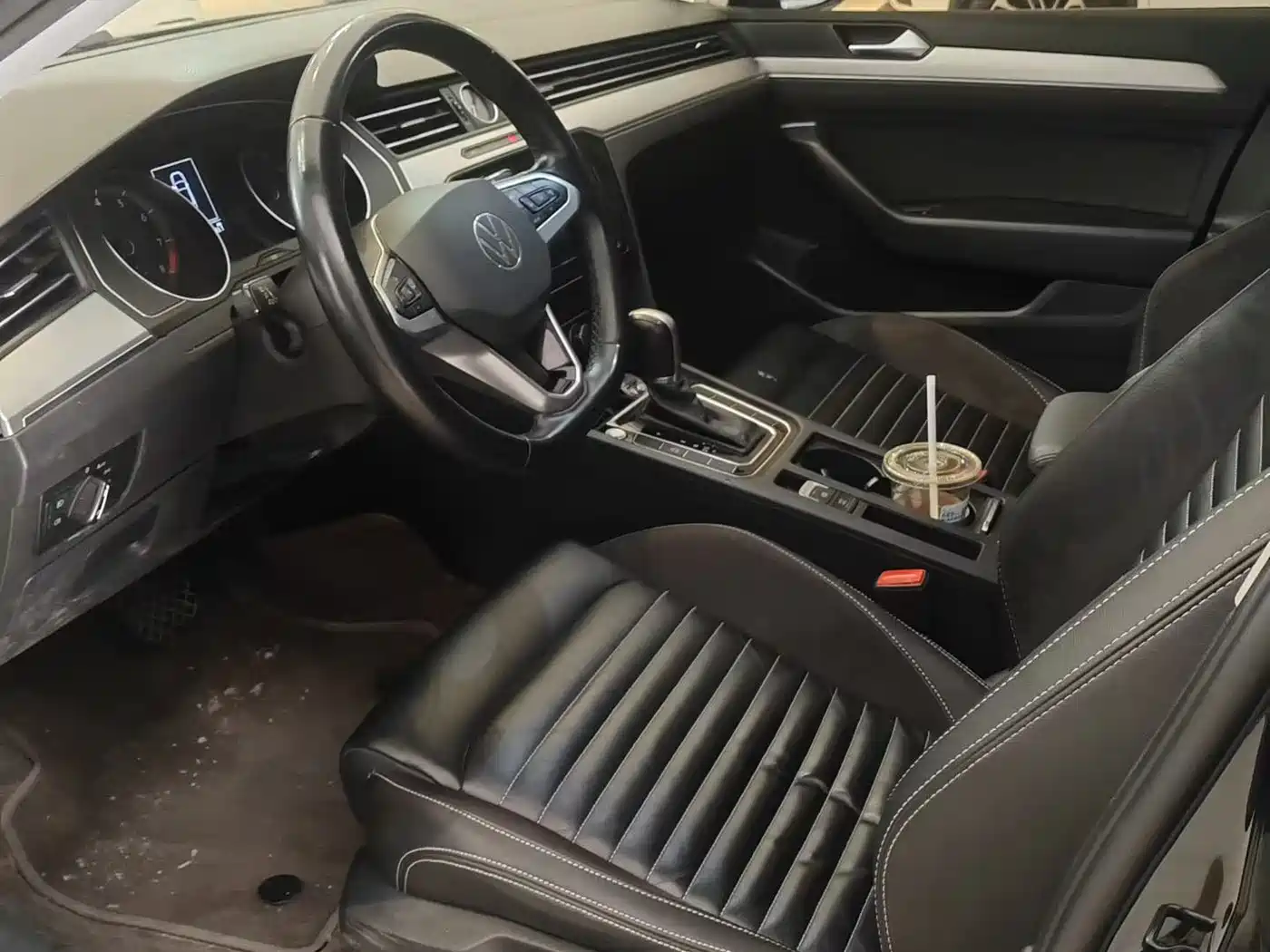 Volkswagen Magotan 2020 280TSI DSG Comfort фото 4