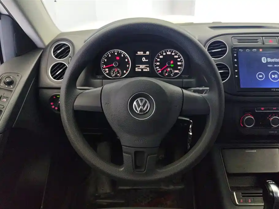 Volkswagen Tiguan 2016 280TSI Automatic 2WD Silk Road Fashion Edition фото 15