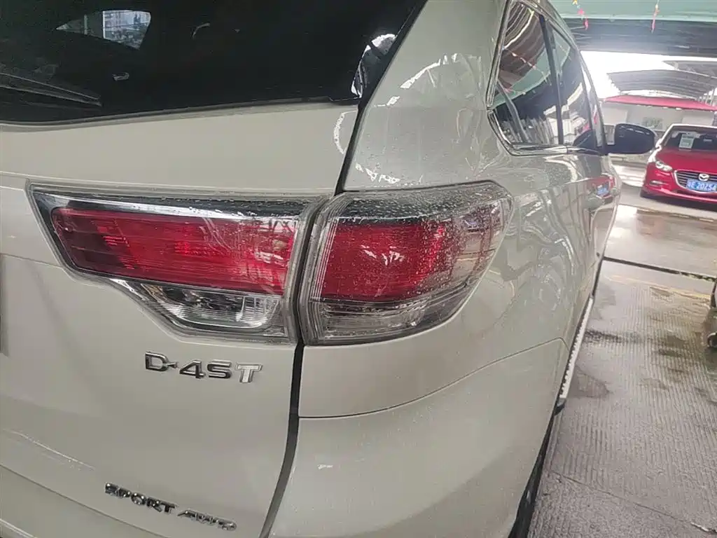 Toyota Highlander 2015 2.0T AWD Luxury Edition 7-seater фото 8