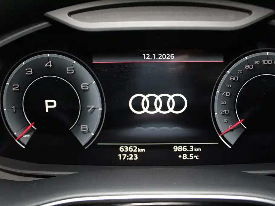 Audi Q8 2024 45 TFSI Luxury Sport фото 8