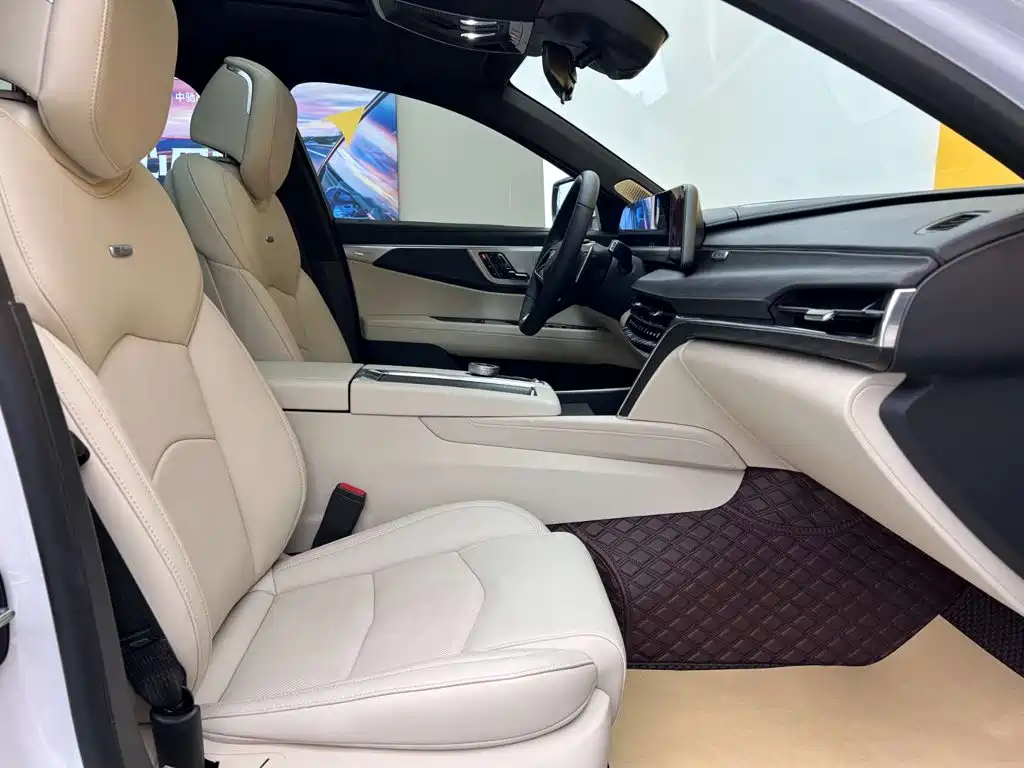 Cadillac CT6 2024 2023 28T Luxury Edition