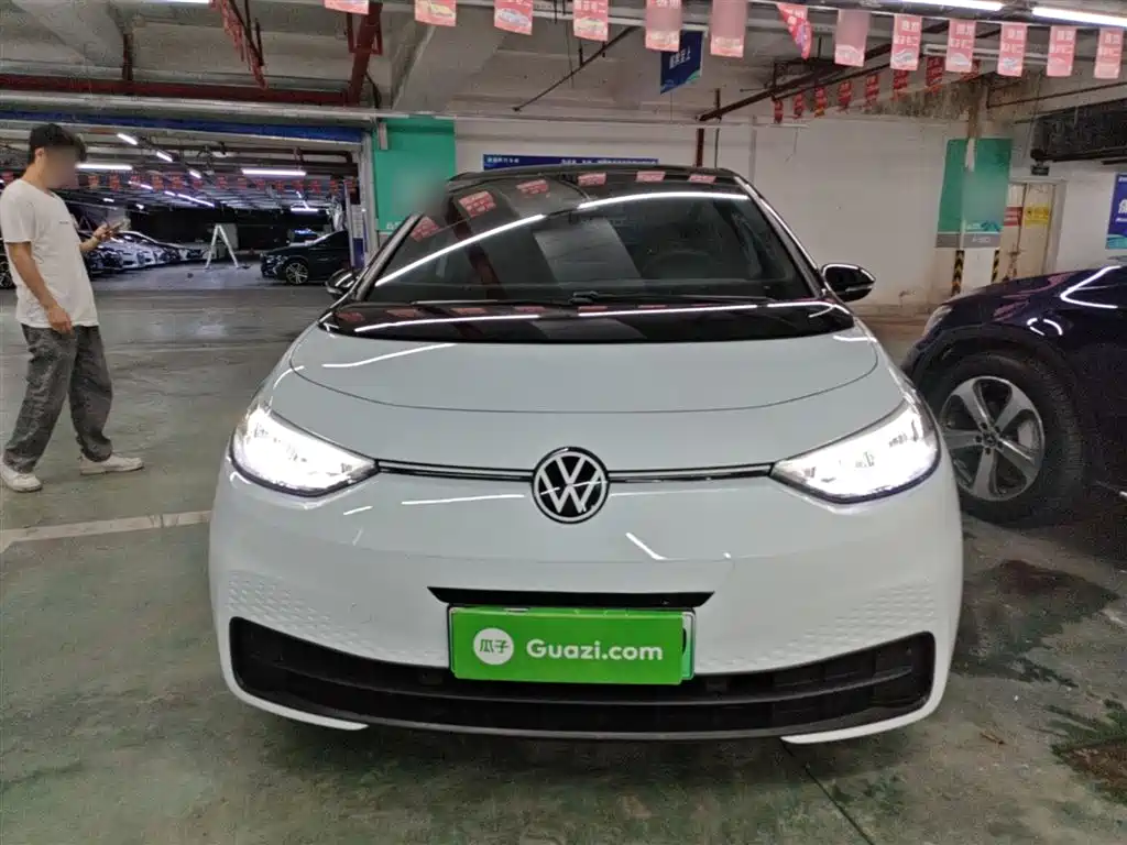 Volkswagen ID.3 2023 Pure Smart Edition фото 3