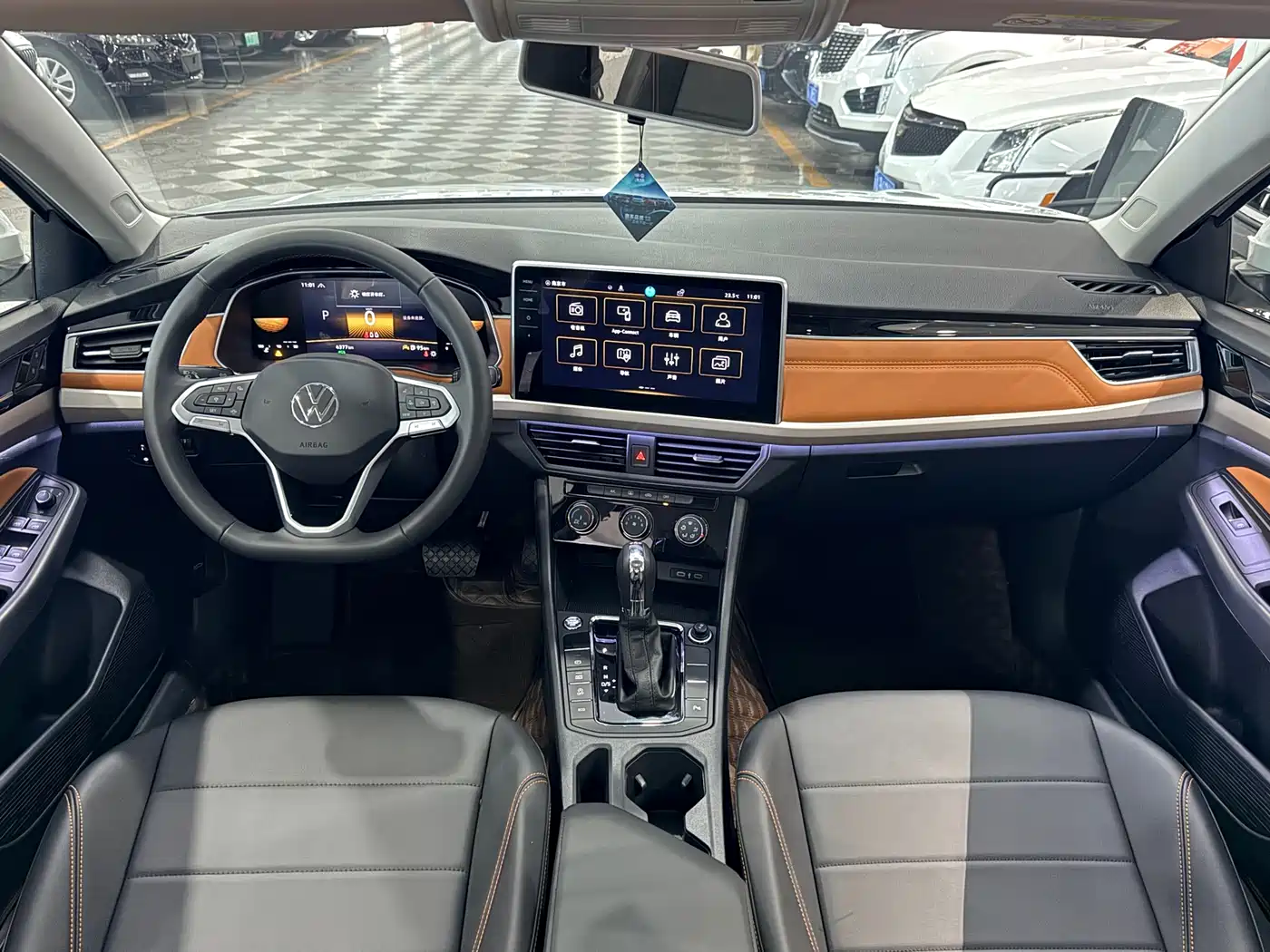 Volkswagen Bora 2024 280TSI DSG Comfort Ride Edition фото 11