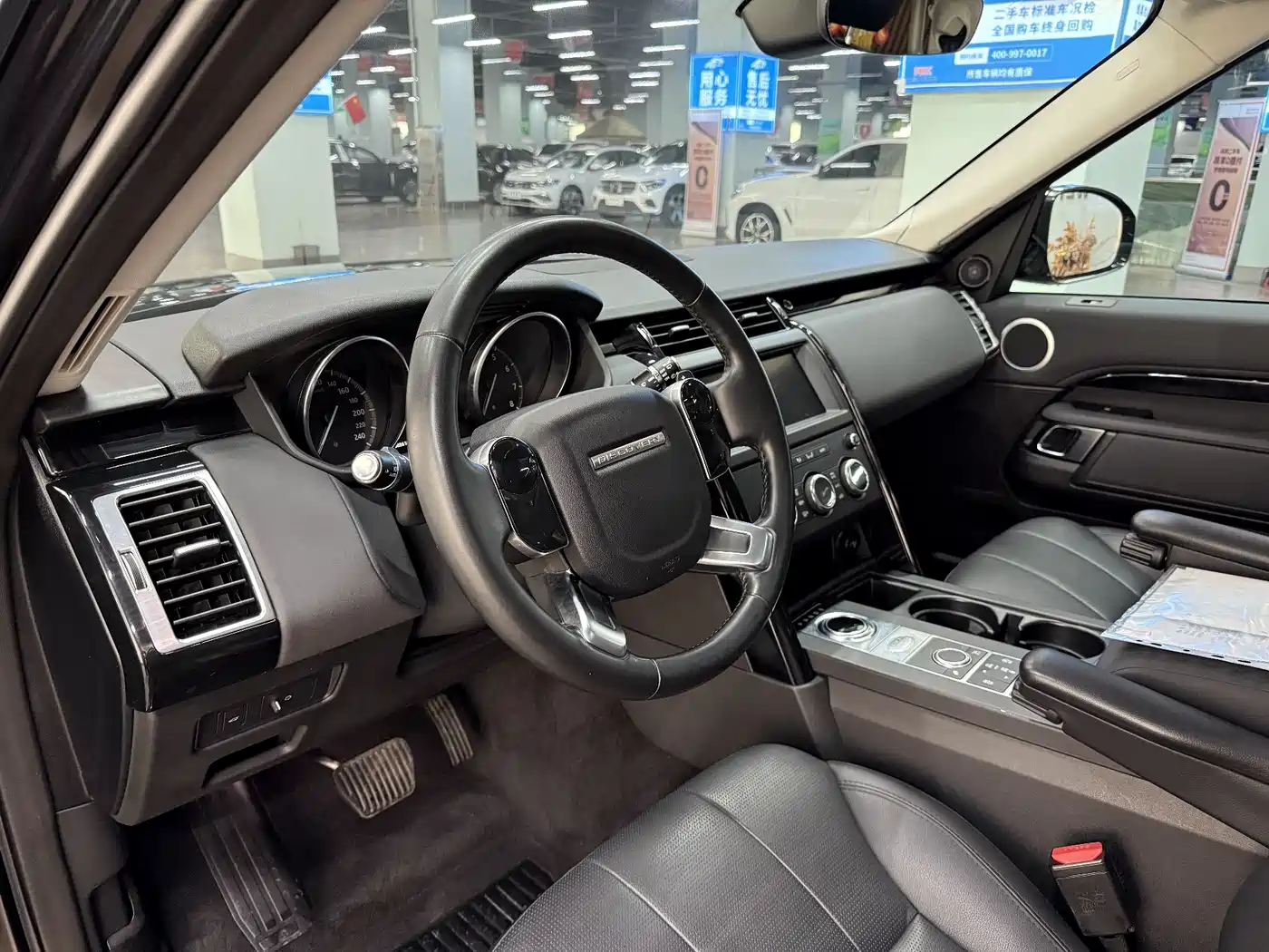 Land Rover Discovery 2019 3.0 SC V6 SE фото 5