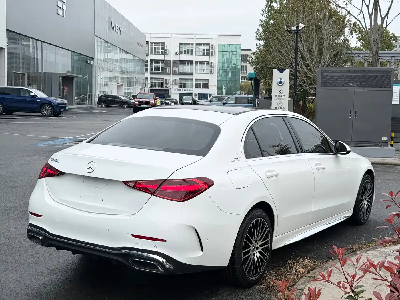 Mercedes-Benz C-Class 2023 C 260 L Night Edition Sport фото 6