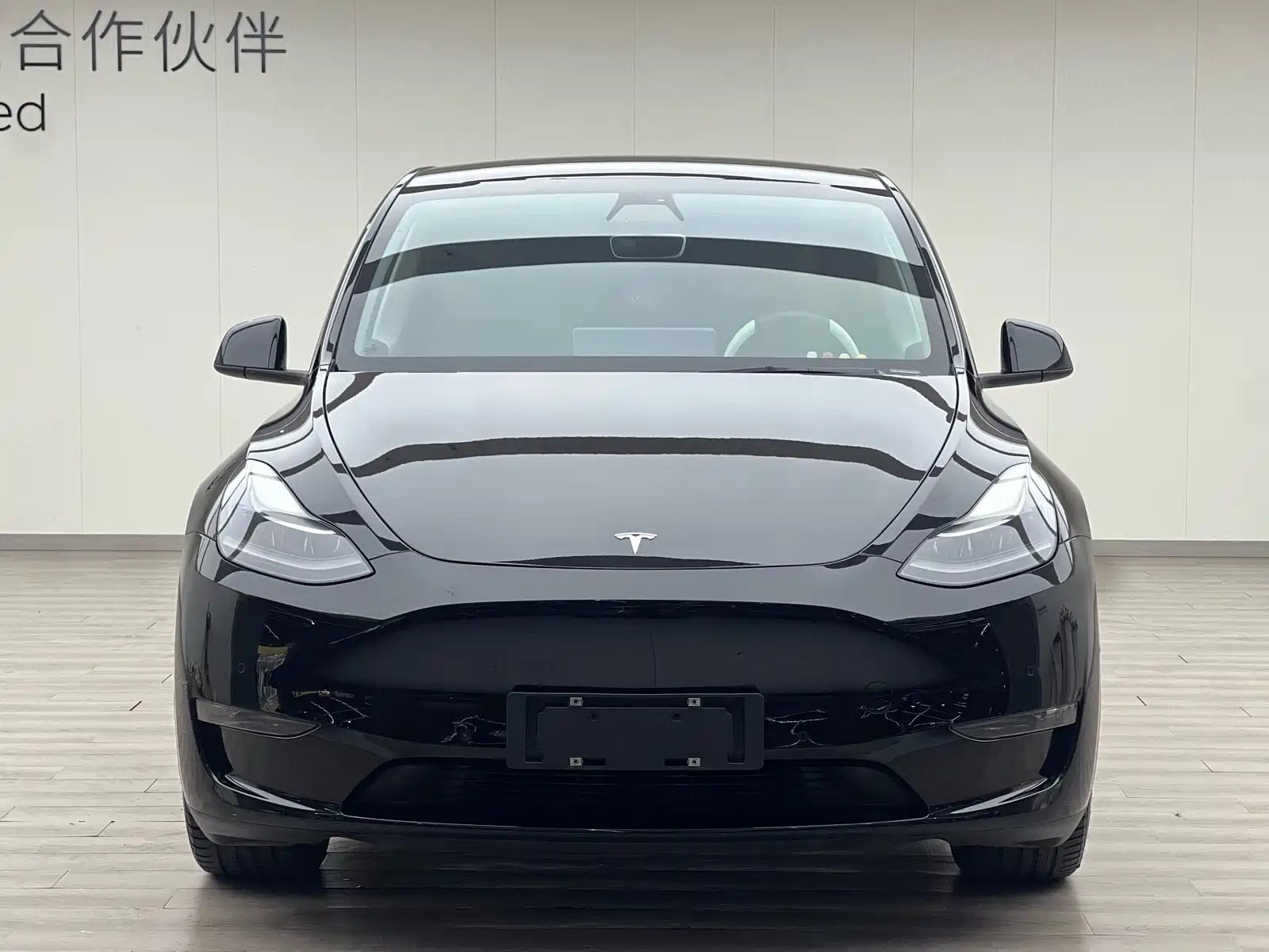 Фото 2 - Tesla Model Y