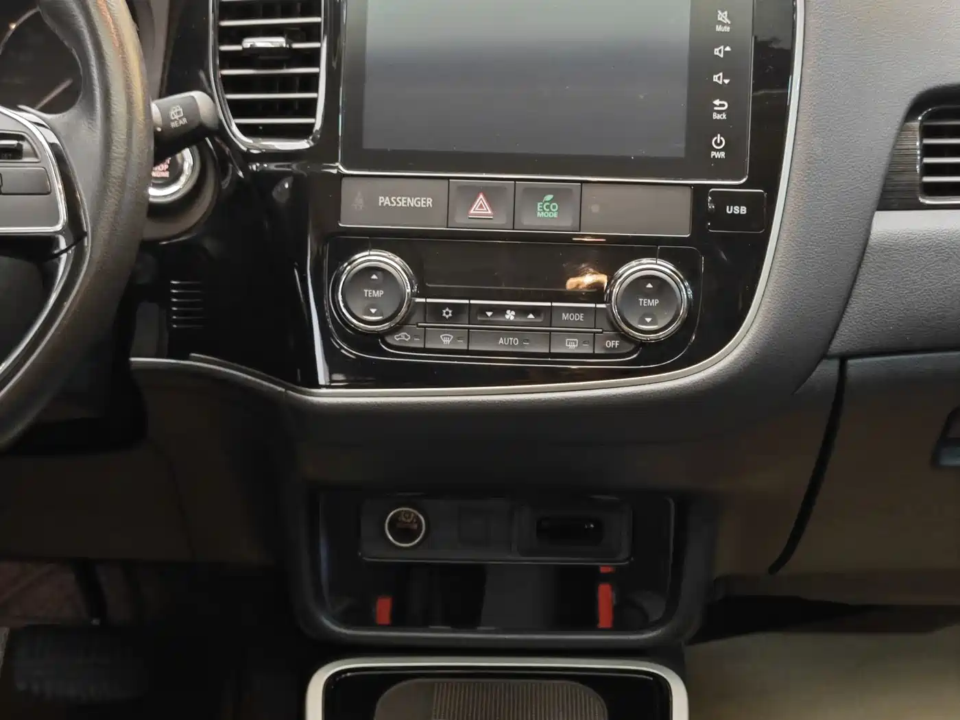 Mitsubishi Outlander 2019 2.0L 2WD Enjoy 5-Seater China VI фото 19