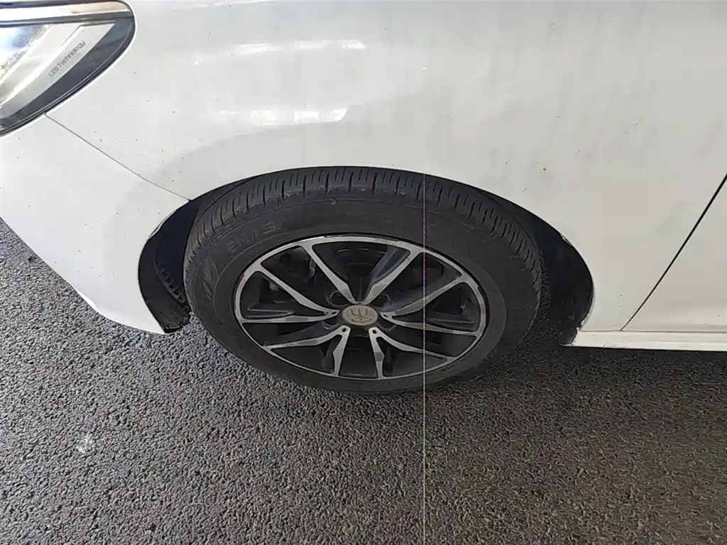 BYD Song MAX 2017 1.5T Auto Smart Connect Premium 7-seater фото 23