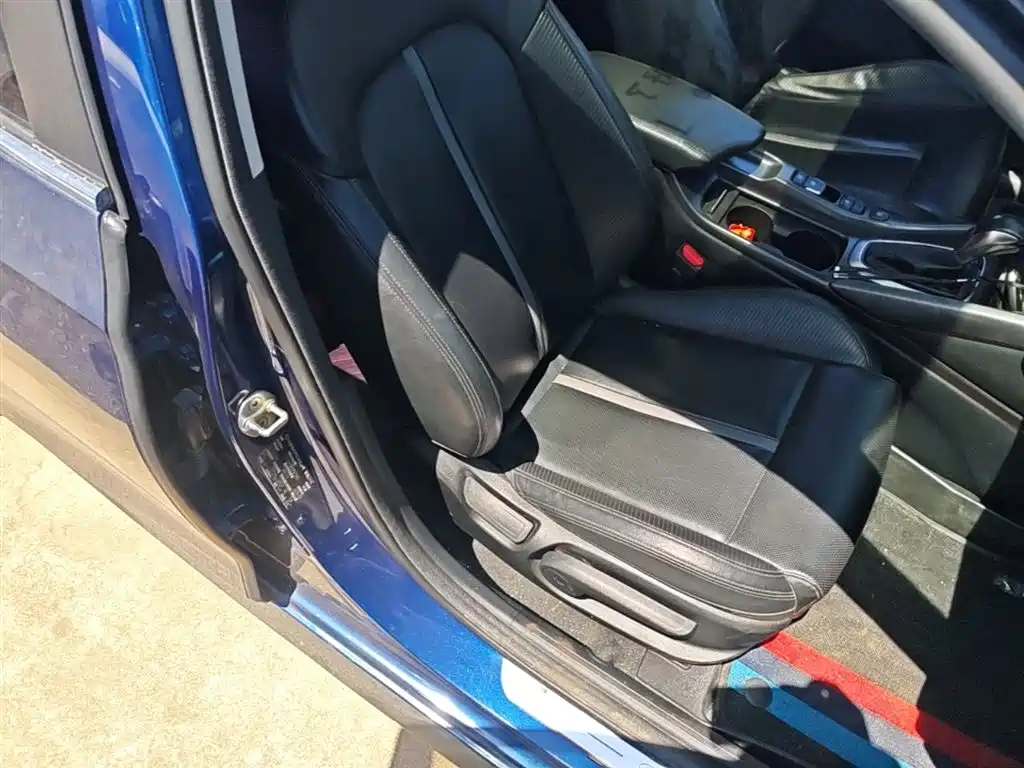 Hyundai Fista 2019 280TGDi Sport Edition China VI фото 25
