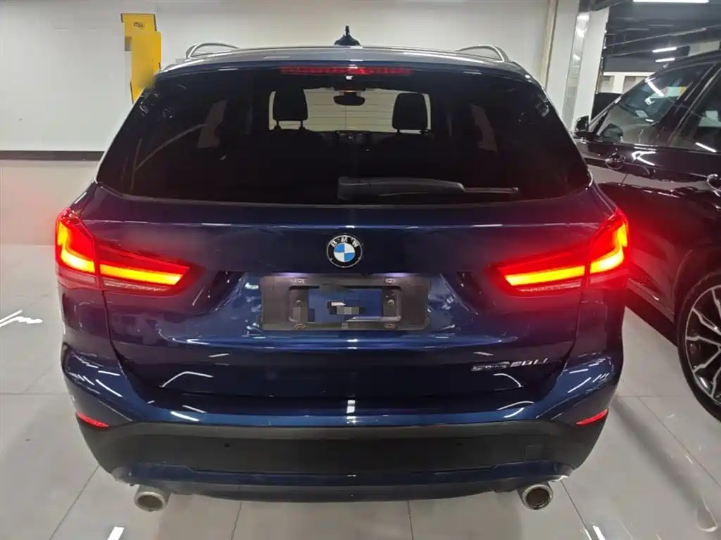 BMW X1 2021 Facelift sDrive20Li Fashion фото 6