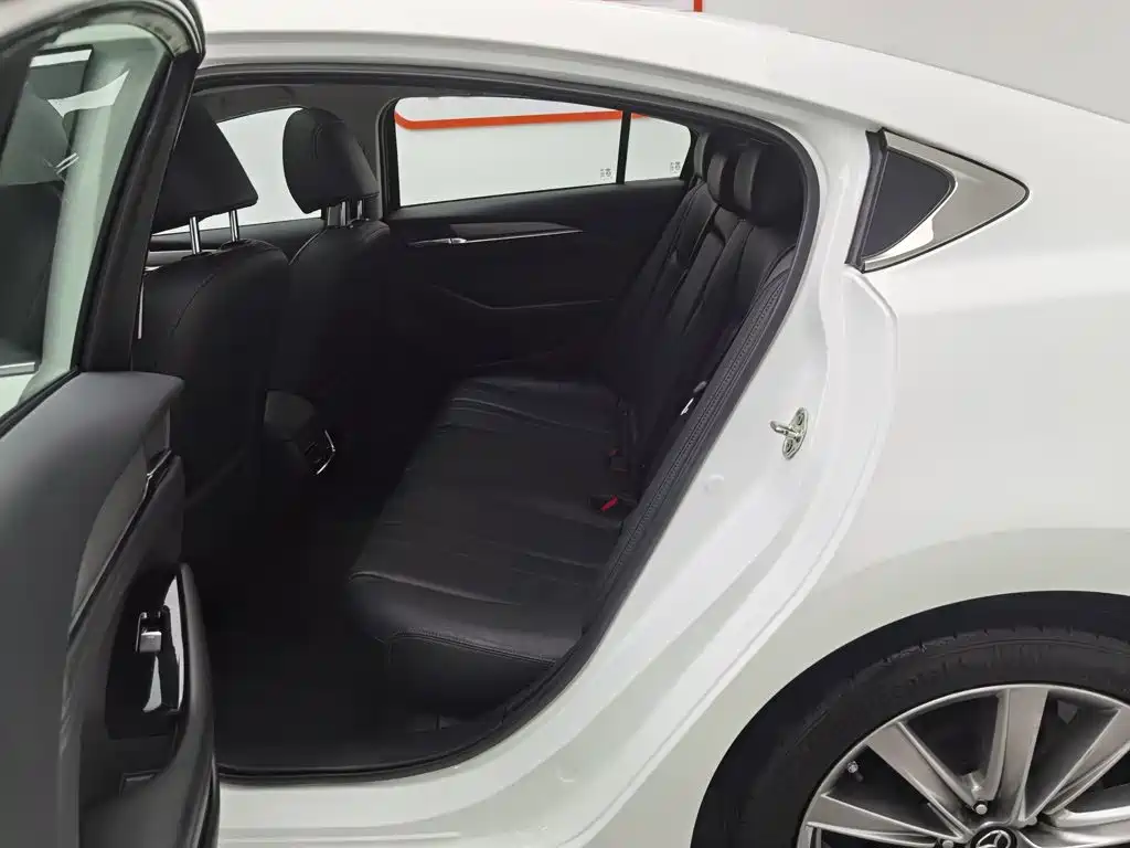 Mazda Atenza, миниатюра 15