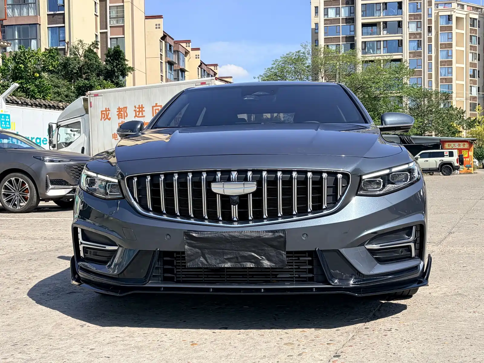 Фото 2 - Geely Preface