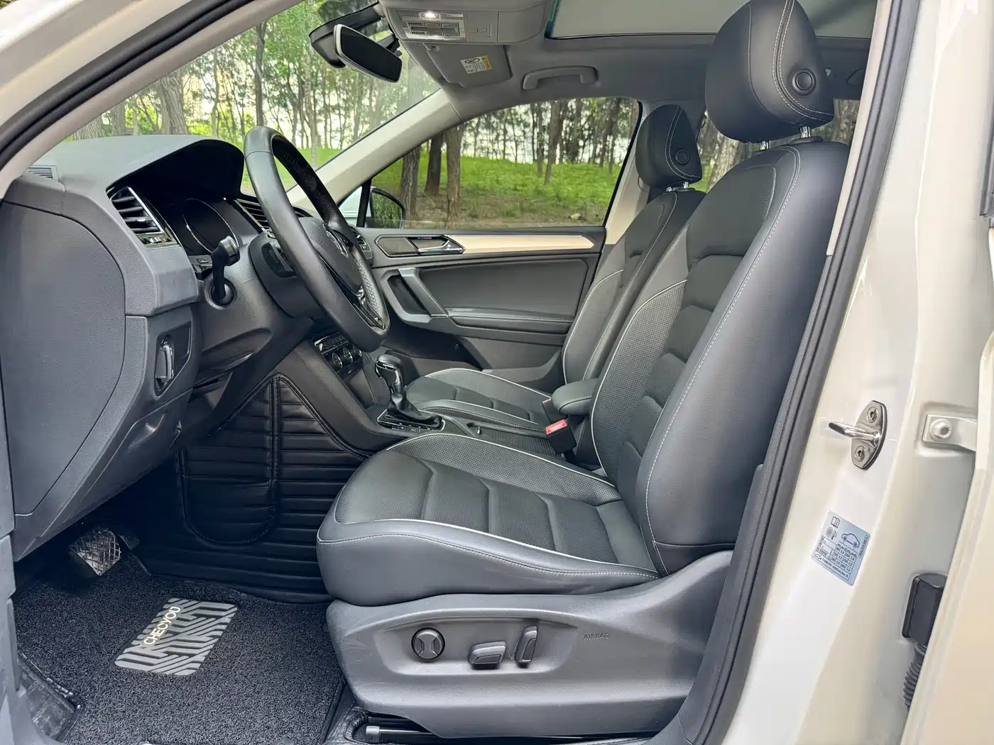 Volkswagen Tiguan L 2017 330TSI Automatic 2WD Flagship Edition фото 4