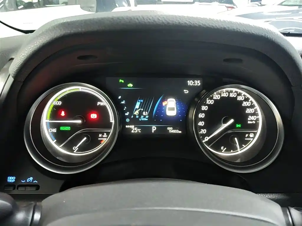 Toyota Camry 2019 Hybrid 2.5HG Luxury Edition China VI фото 12