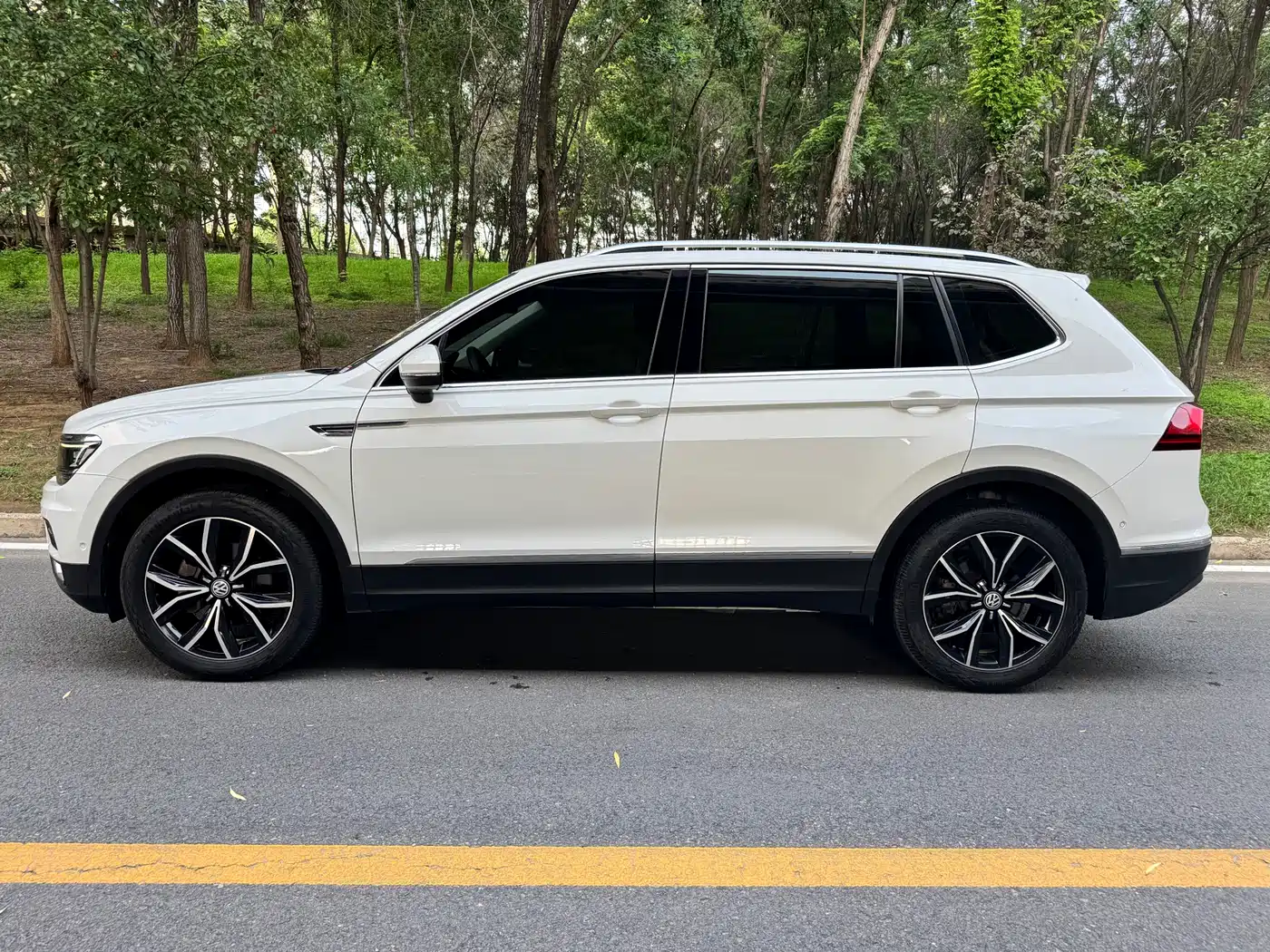 Volkswagen Tiguan L 2017 330TSI Automatic 2WD Flagship Edition фото 2
